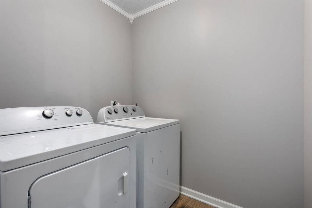 808 E Front Street — photo 17