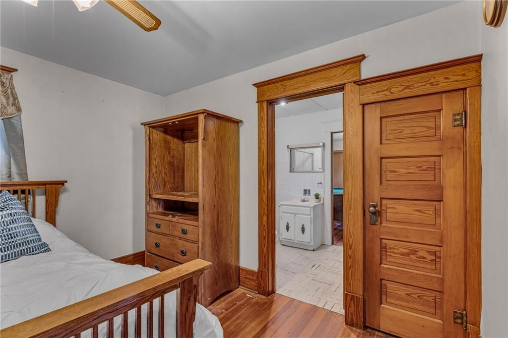 Photo 9 of 29 - 404 Cedar Street