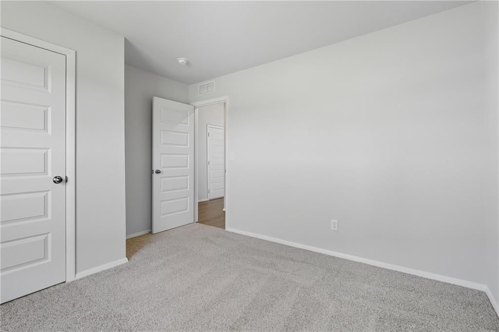 37770 W 207th Terrace — photo 8