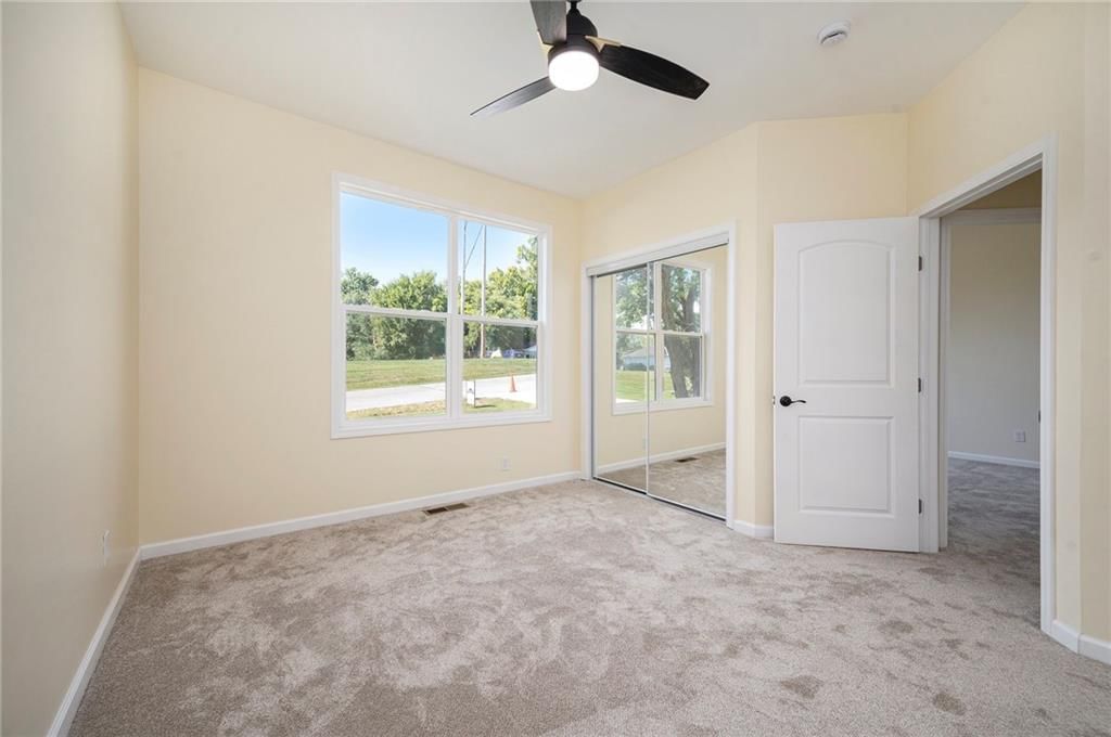 3711 N Wayne Avenue — photo 18