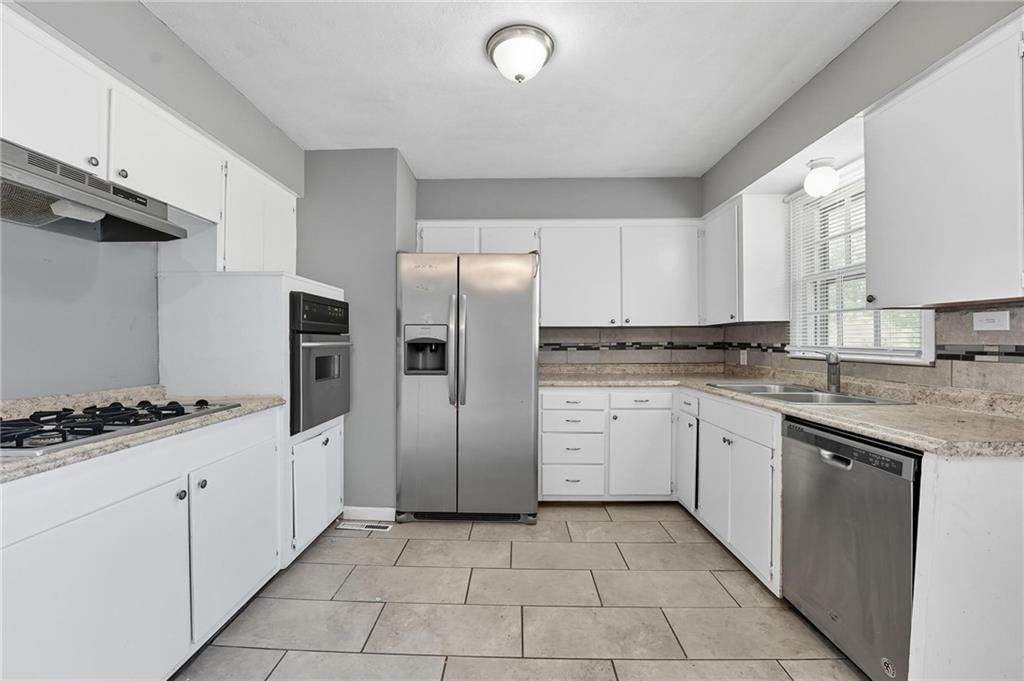 9320 E 79th Street — photo 9