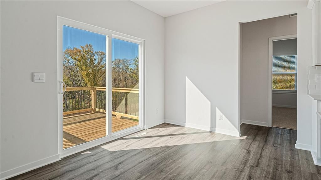 621 Izzy Way — photo 15
