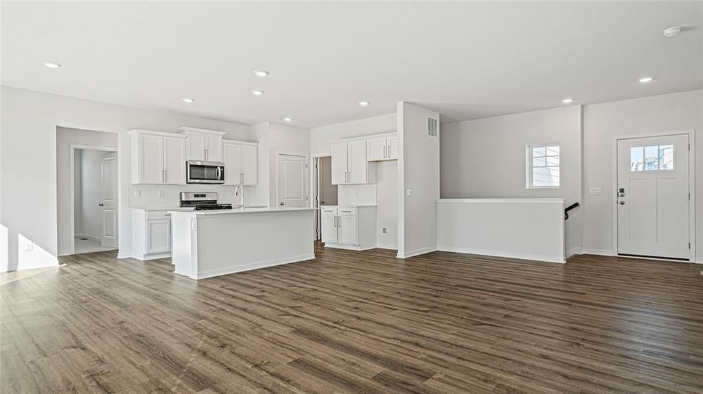 621 Izzy Way — photo 23