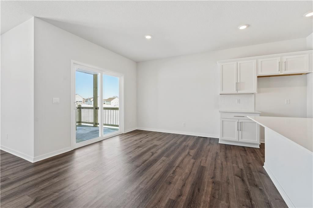 621 Izzy Way — photo 37