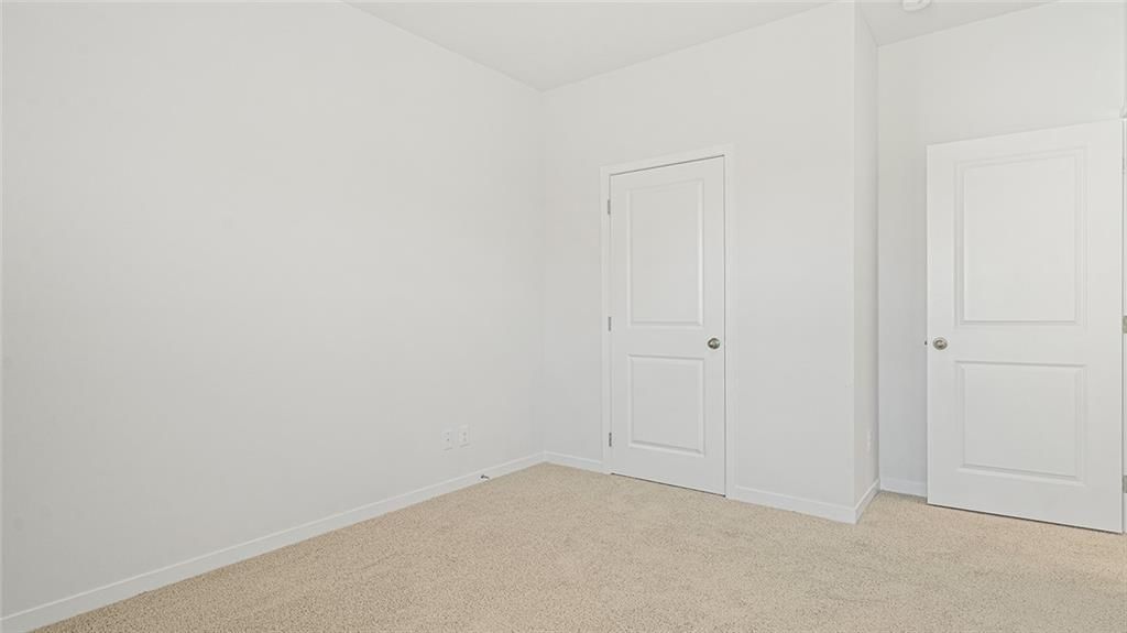 621 Izzy Way — photo 38