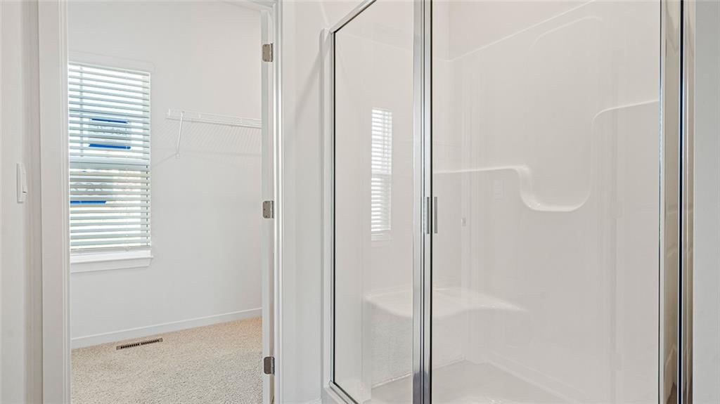 612 Izzy Way — photo 32
