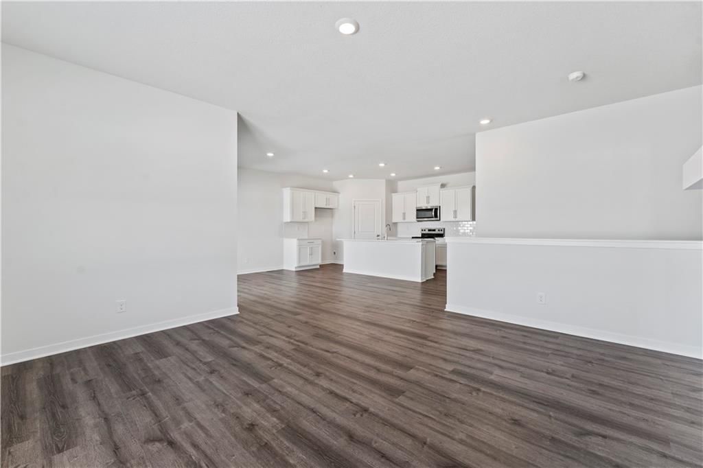 612 Izzy Way — photo 43