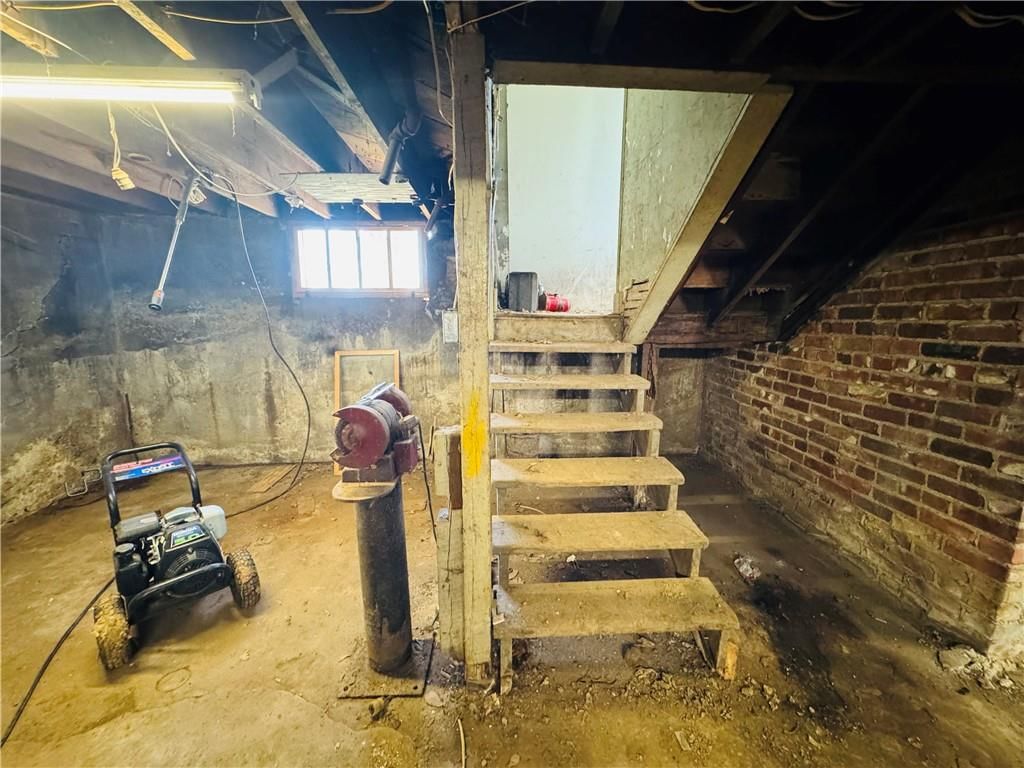 11904 Gill Street — photo 18