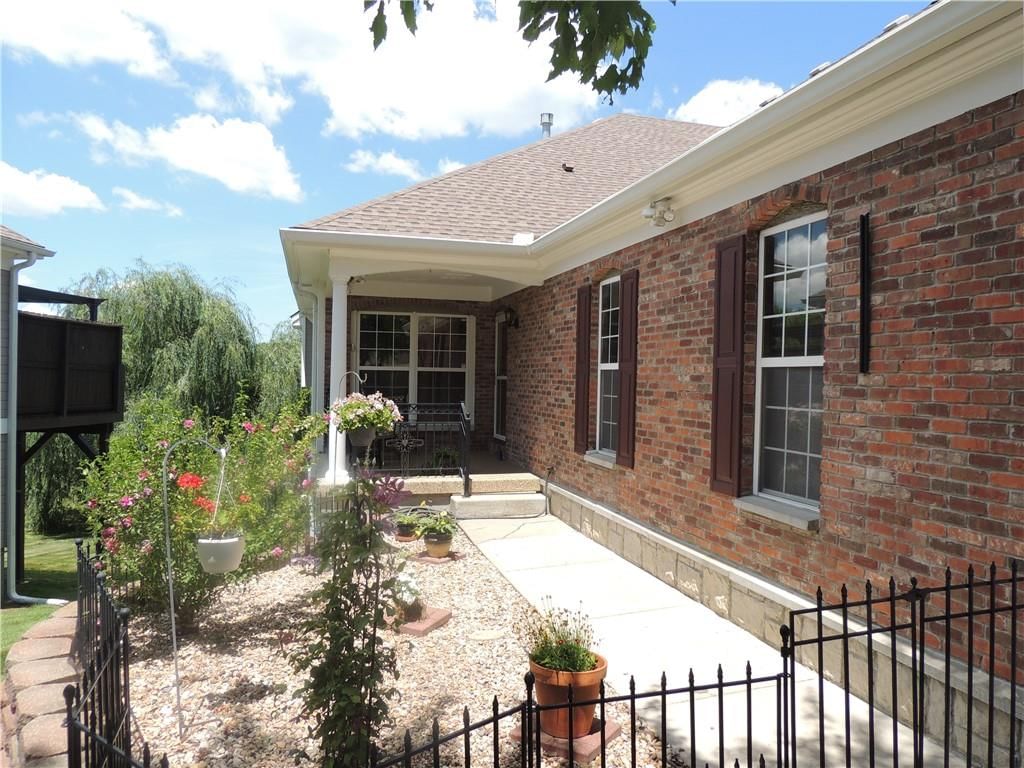 3722 S Bolger Court — photo 4