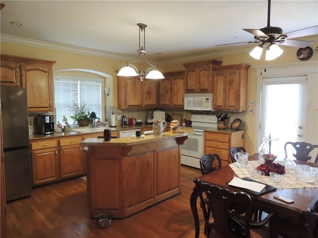3722 S Bolger Court — photo 10