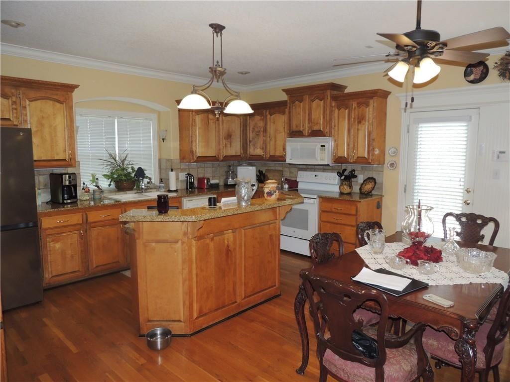3722 S Bolger Court — photo 11