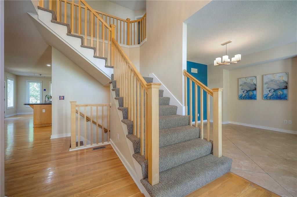 Photo 5 of 48 - 4420 Anderson Street