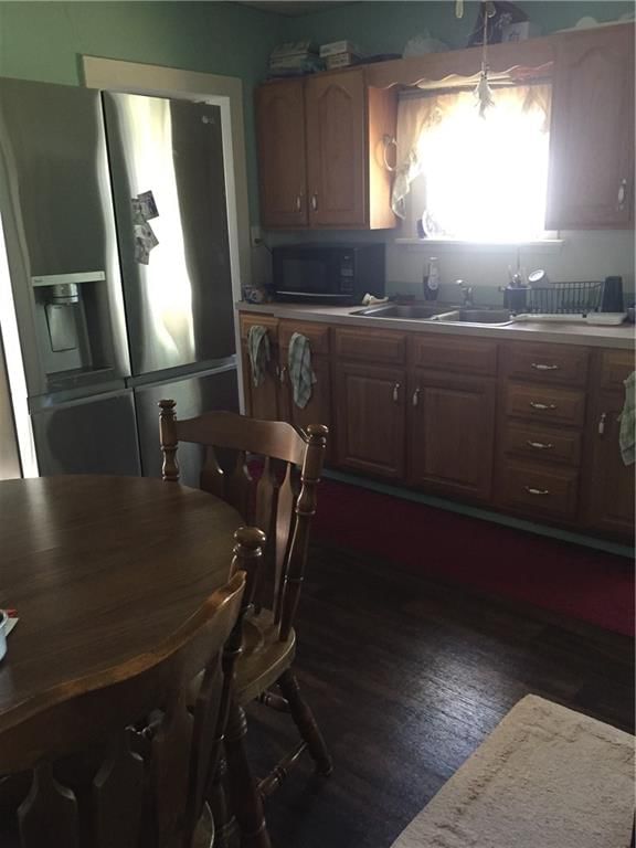 210 N Preston Street — photo 29