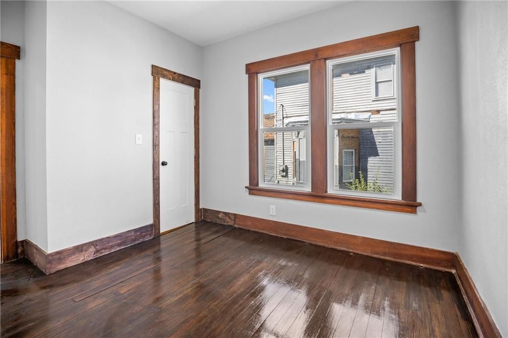 714 Vine Street — photo 12