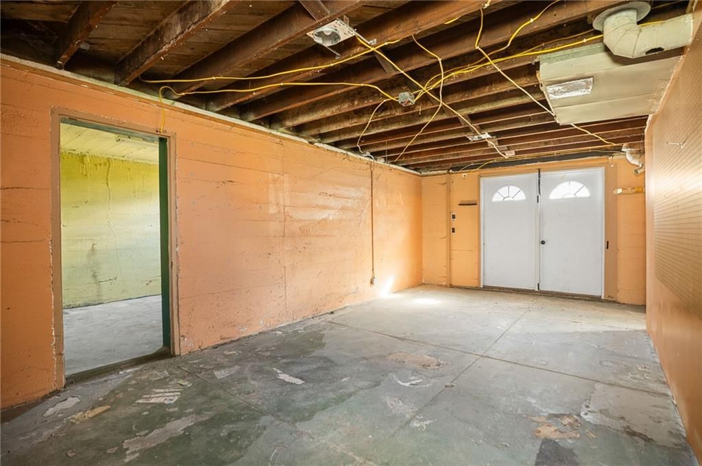 714 Vine Street — photo 24