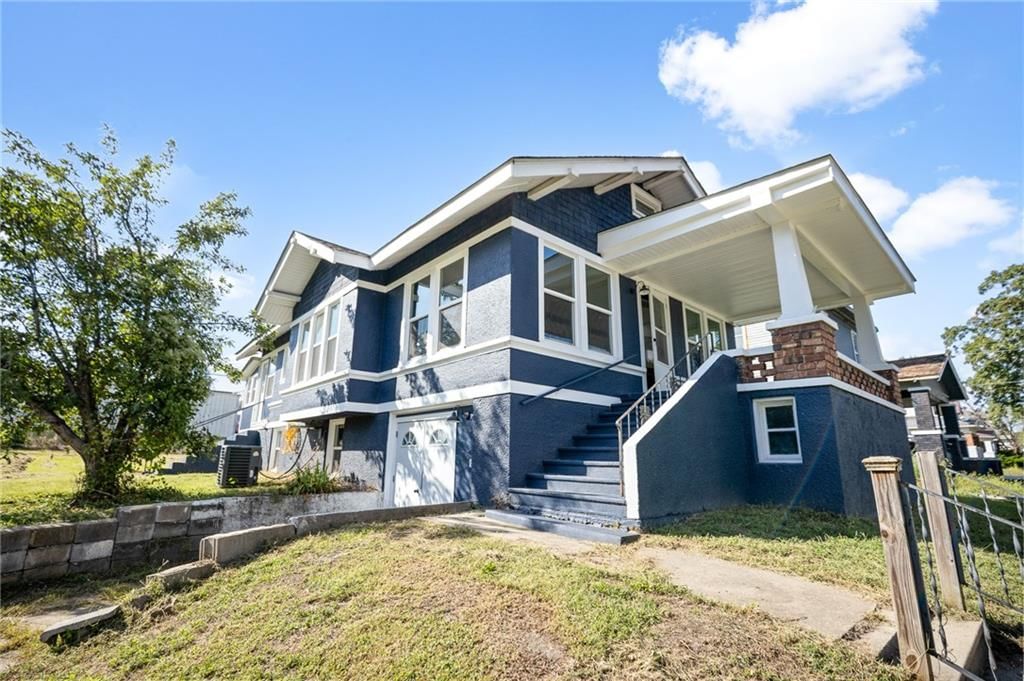 714 Vine Street — photo 26