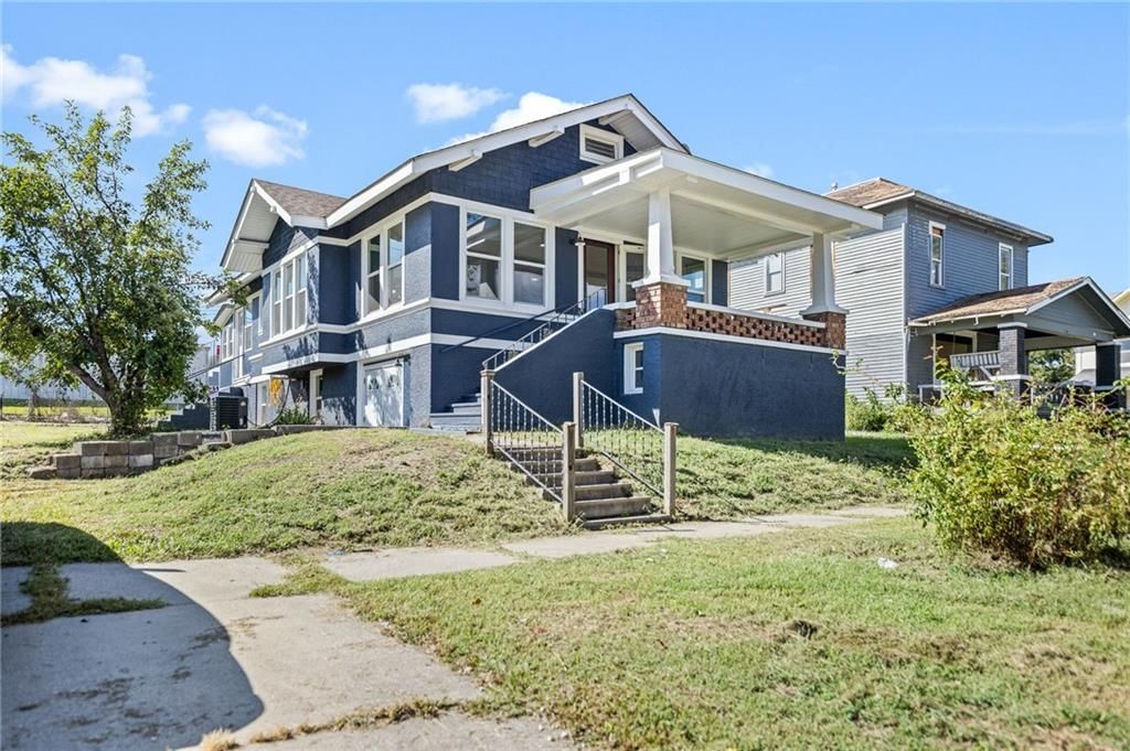 714 Vine Street — photo 29