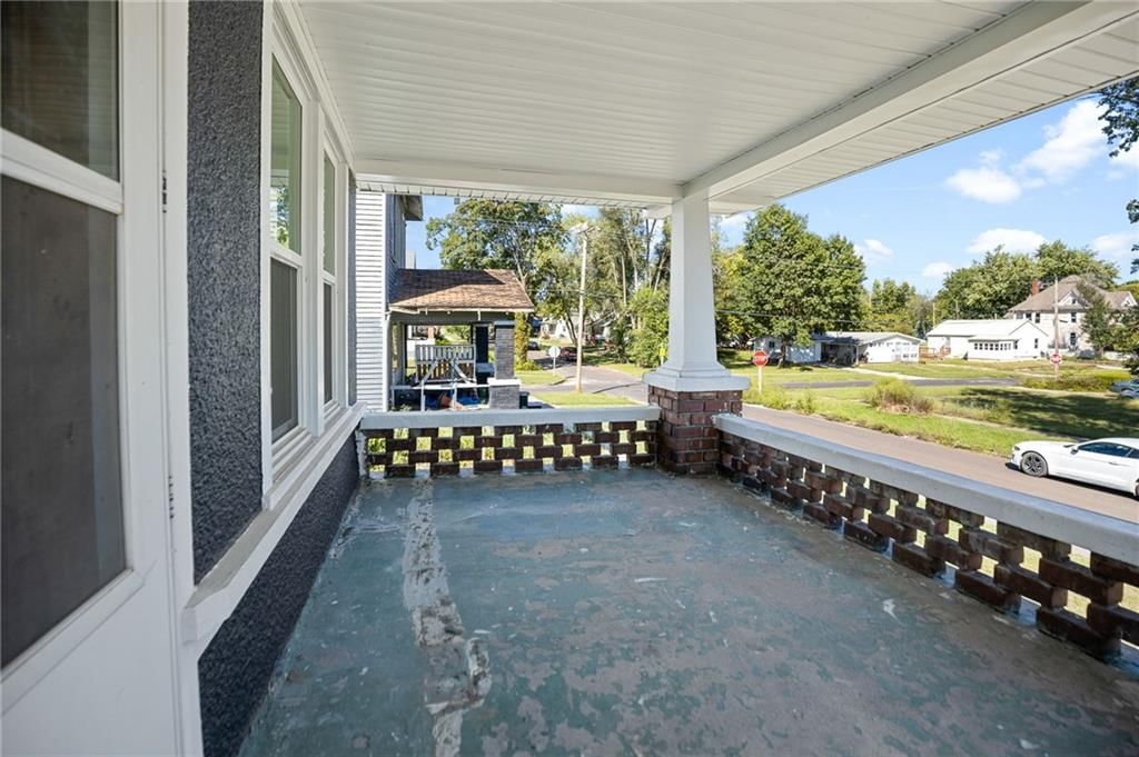714 Vine Street — photo 33