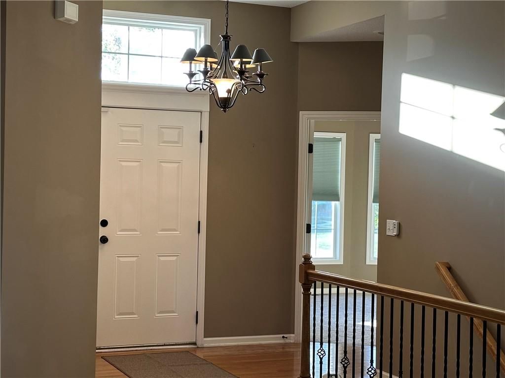 2507 N 100th Terrace — photo 3