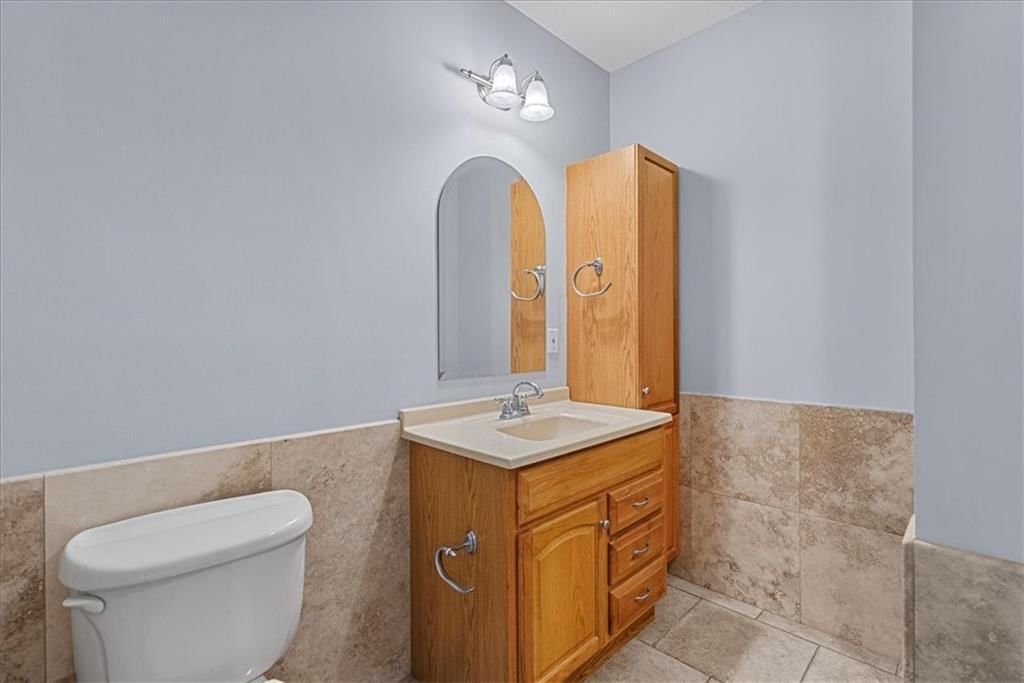 Photo 39 of 52 - 21522 W 98th Terrace