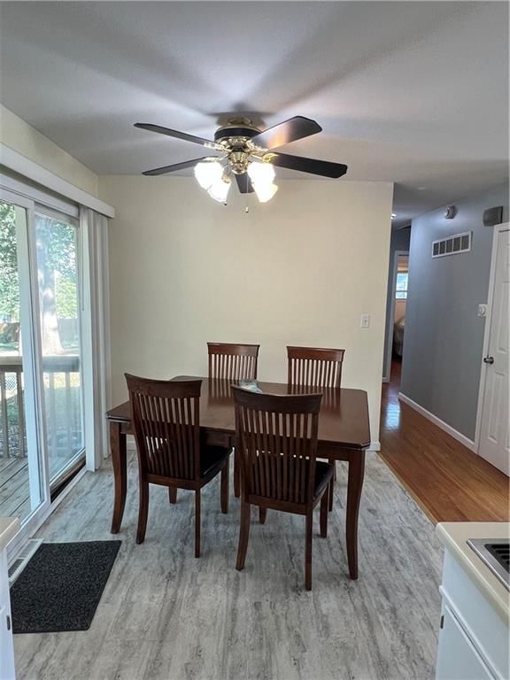 5354 N Palmer Avenue — photo 6