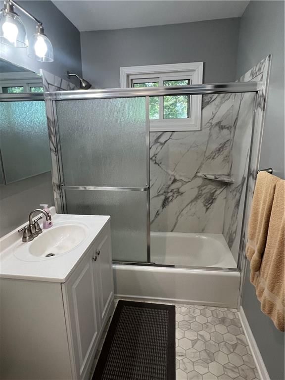 5354 N Palmer Avenue — photo 8