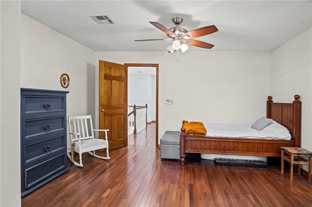 13009 Fontana Street — photo 23