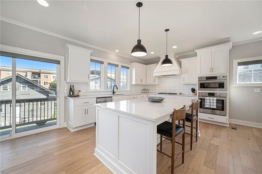 732 Corbin Terrace — photo 11