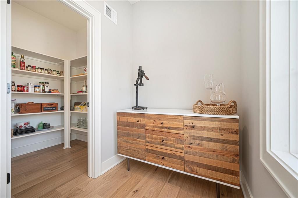 732 Corbin Terrace — photo 14