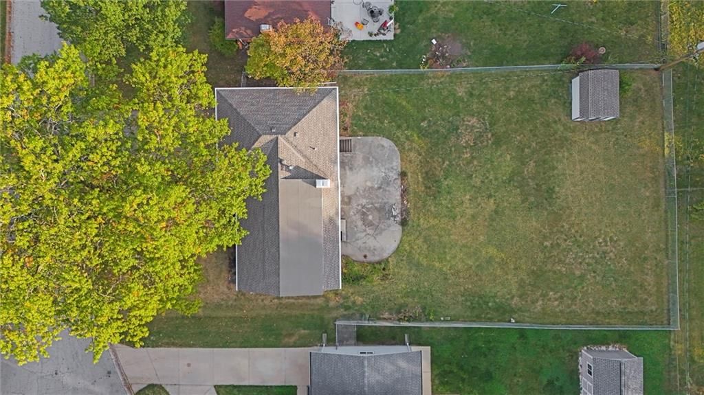 Photo 41 of 41 - 917 S 53rd Terrace