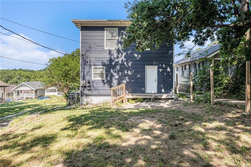 Photo 25 of 30 - 4937 Highland Avenue