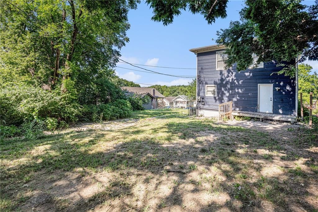 Photo 26 of 30 - 4937 Highland Avenue