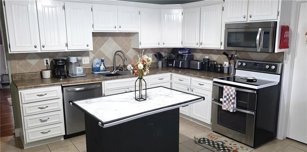 111 W Clara Avenue — photo 14