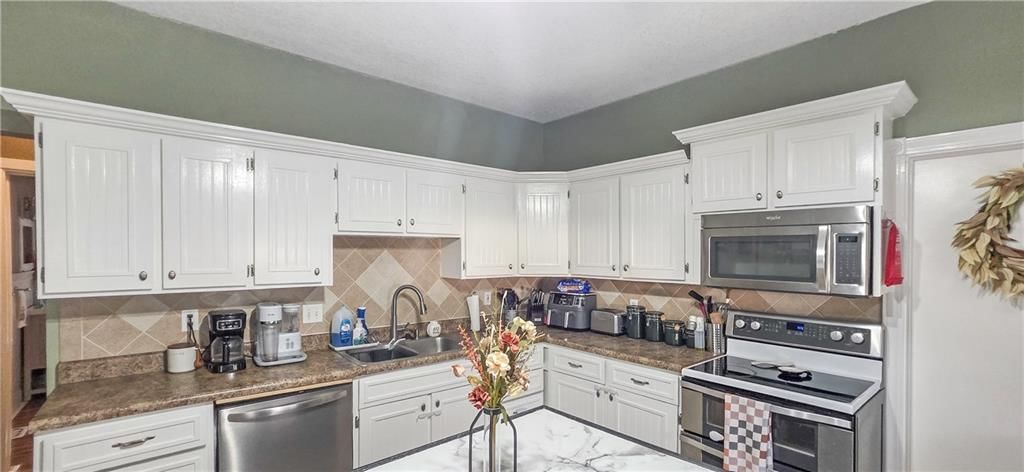111 W Clara Avenue — photo 15