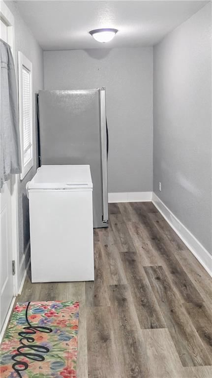 111 W Clara Avenue — photo 39