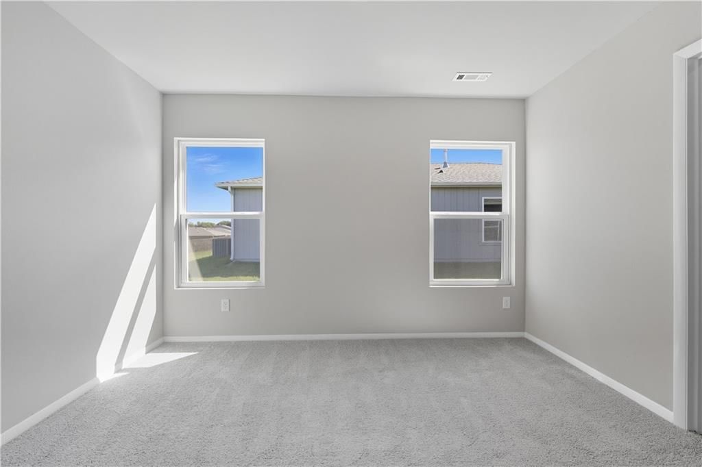 20821 Rushmore Street — photo 15