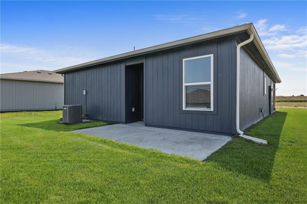 20821 Rushmore Street — photo 17