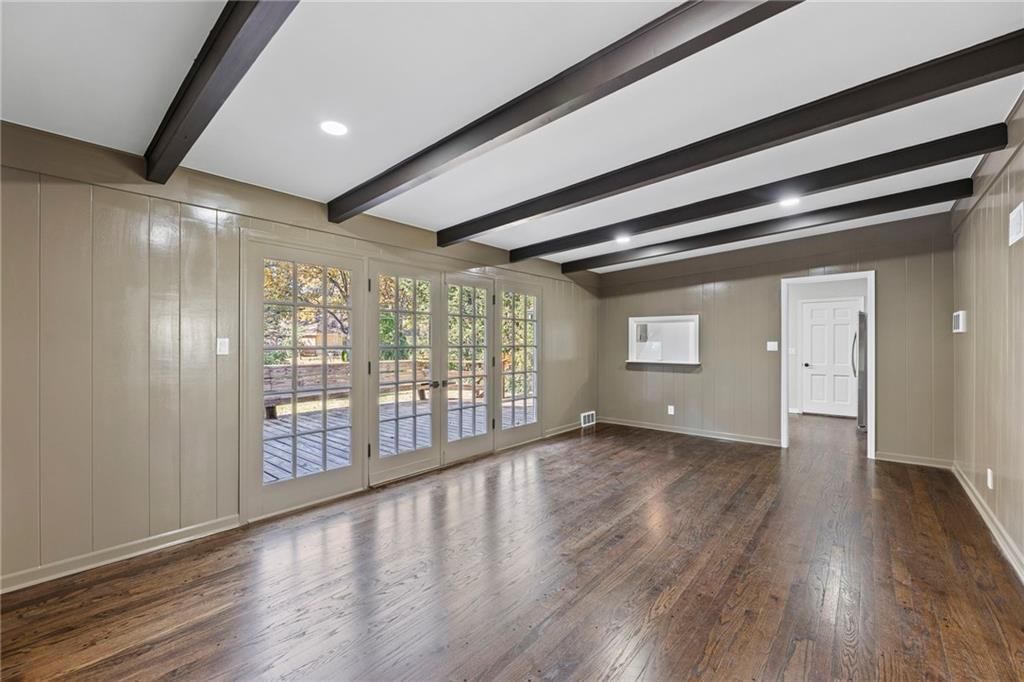 3210 S Crysler Avenue — photo 11