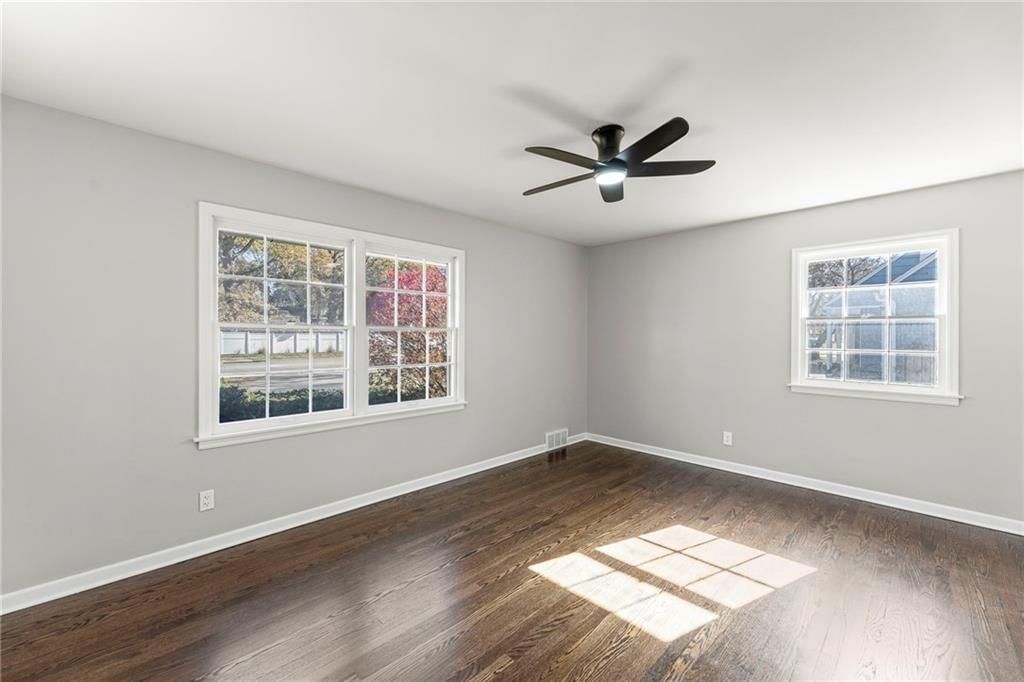 3210 S Crysler Avenue — photo 21
