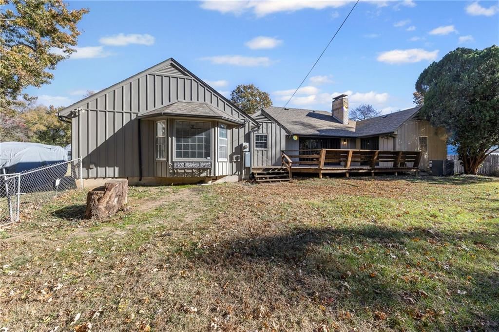 3210 S Crysler Avenue — photo 35