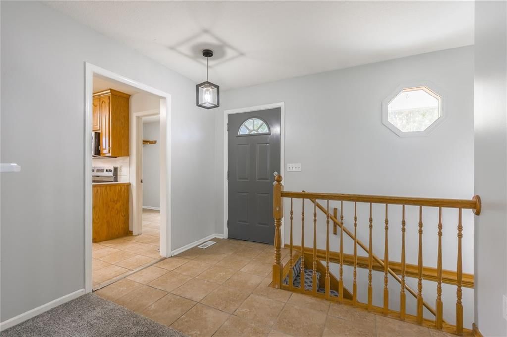 12505 E 58TH Terrace — photo 7