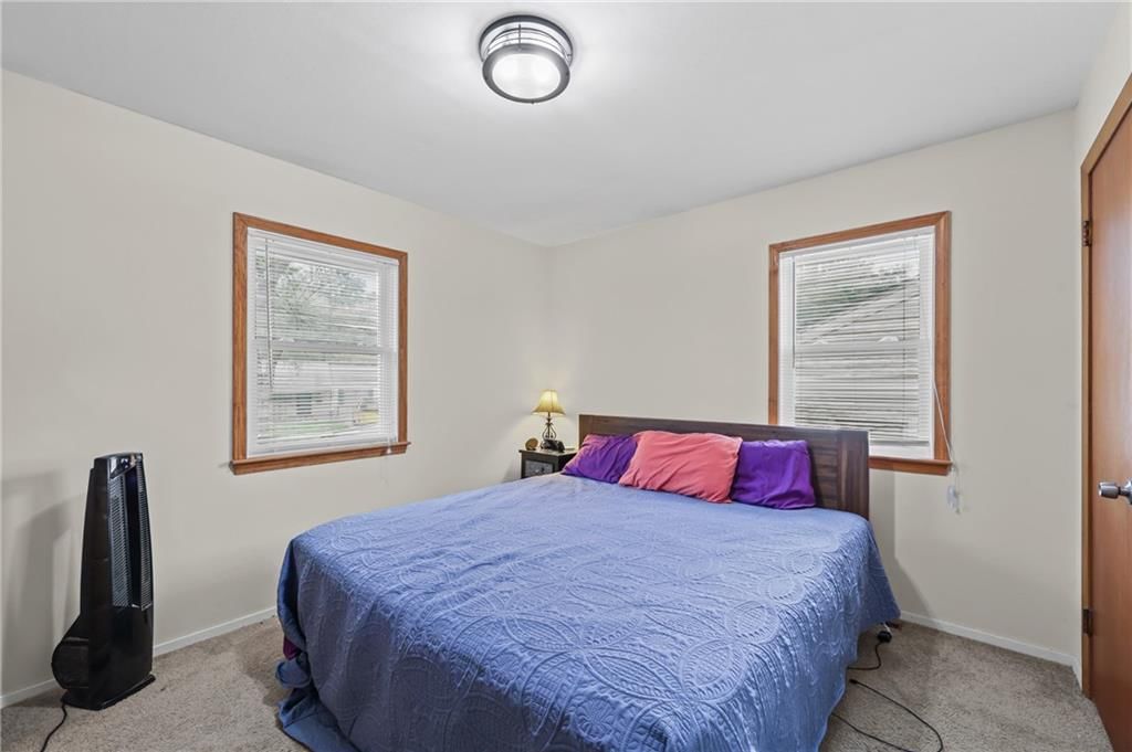 2515 S Arlington Avenue — photo 8
