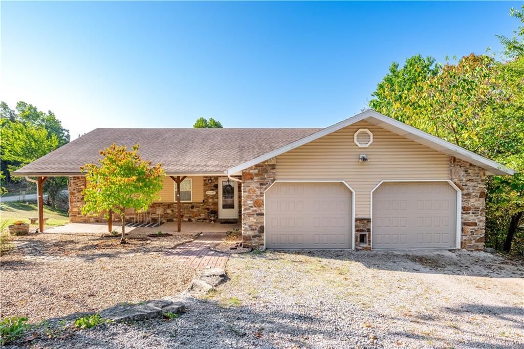 117 Blue Springs Lane, Reeds Spring, MO