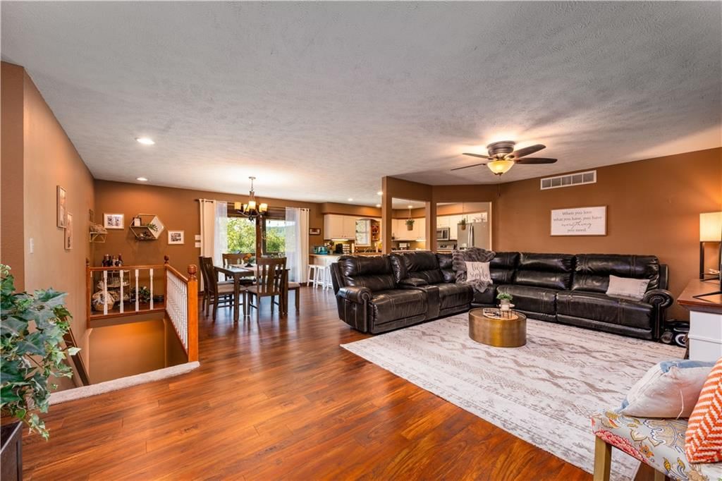 117 Blue Springs Lane — photo 4