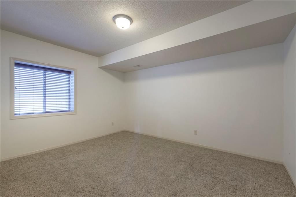 1317 NE Kenwood Drive — photo 44