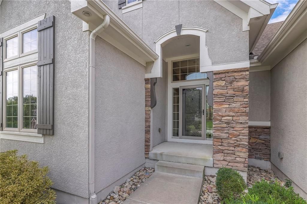 1317 NE Kenwood Drive — photo 58
