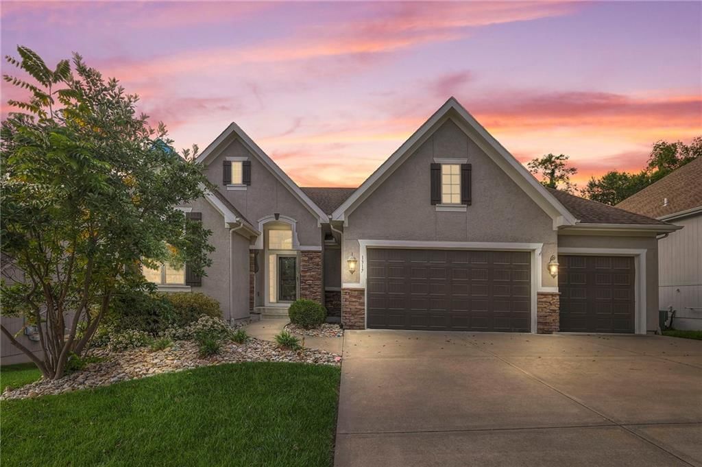 1317 NE Kenwood Drive — photo 59