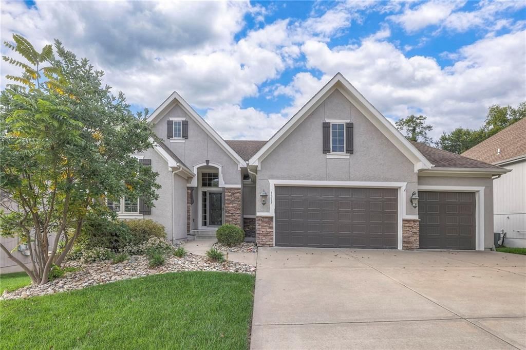 1317 NE Kenwood Drive — photo 62
