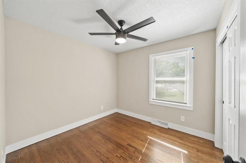 8304 E 106th Street — photo 16
