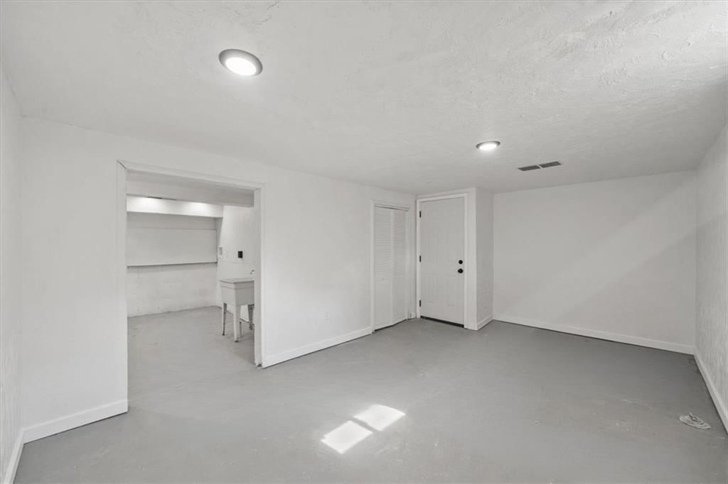 8304 E 106th Street — photo 24
